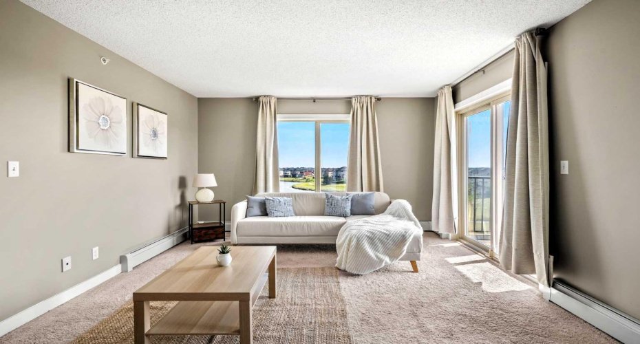 15 Saddlestone Way, Calgary, Alberta T3J 0S3, 2 Bedrooms Bedrooms, ,2 BathroomsBathrooms,Residential,For Sale,Saddlestone,A2303961