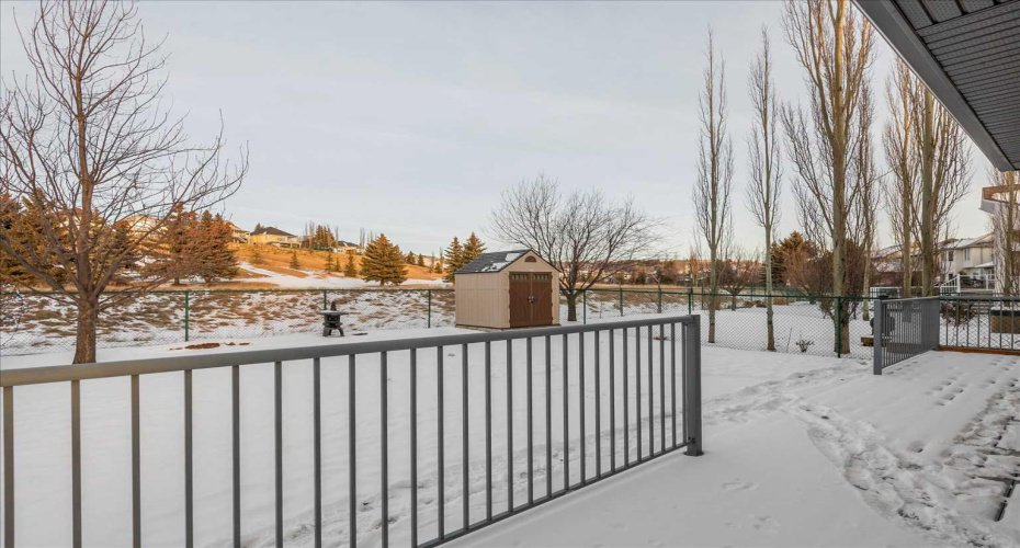 255 Gleneagles View, Cochrane, Alberta T4C 2H5, 4 Bedrooms Bedrooms, ,4 BathroomsBathrooms,Residential,For Sale,Gleneagles,A2303997