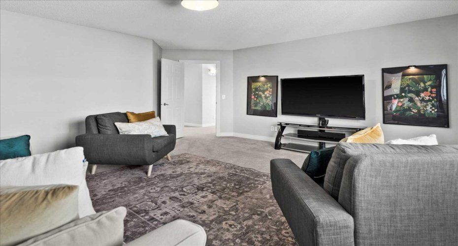 255 Gleneagles View, Cochrane, Alberta T4C 2H5, 4 Bedrooms Bedrooms, ,4 BathroomsBathrooms,Residential,For Sale,Gleneagles,A2303997