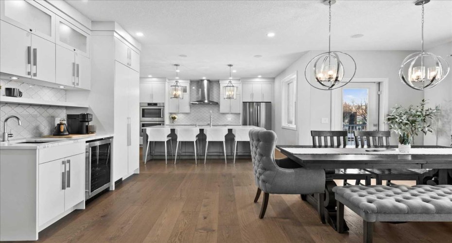 Kitchen, coffee bar area