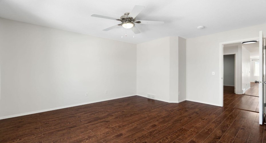 95 Coventry Road, Calgary, Alberta T3K5K4, 3 Bedrooms Bedrooms, ,2 BathroomsBathrooms,Residential,For Sale,Coventry,A2304017