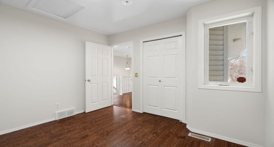 95 Coventry Road, Calgary, Alberta T3K5K4, 3 Bedrooms Bedrooms, ,2 BathroomsBathrooms,Residential,For Sale,Coventry,A2304017