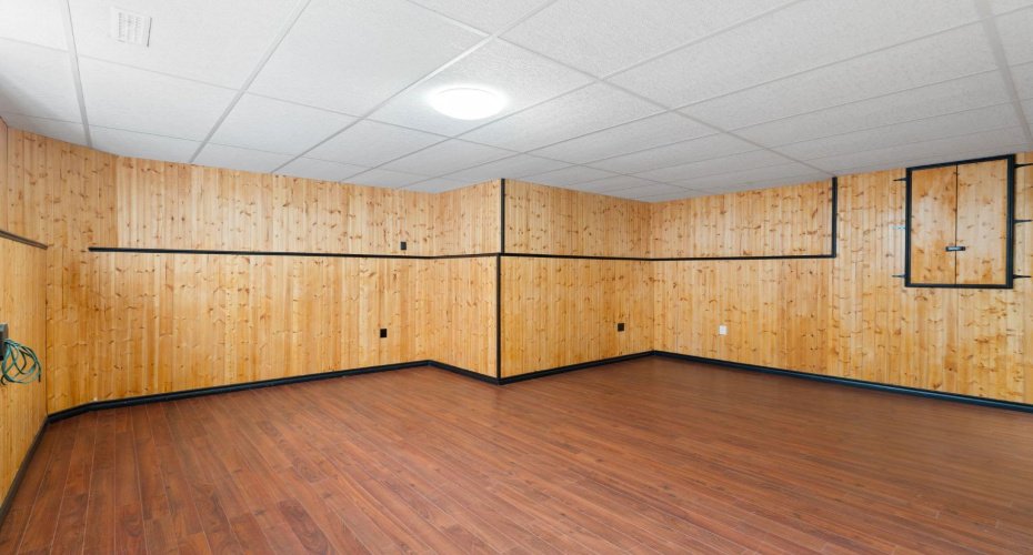 95 Coventry Road, Calgary, Alberta T3K5K4, 3 Bedrooms Bedrooms, ,2 BathroomsBathrooms,Residential,For Sale,Coventry,A2304017