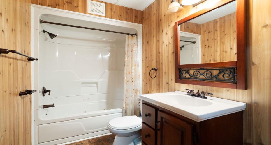 95 Coventry Road, Calgary, Alberta T3K5K4, 3 Bedrooms Bedrooms, ,2 BathroomsBathrooms,Residential,For Sale,Coventry,A2304017