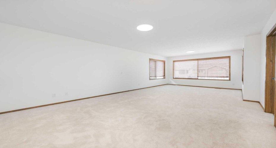 125 Autumn Gardens, Calgary, Alberta T3M 0H8, 3 Bedrooms Bedrooms, ,3 BathroomsBathrooms,Residential,For Sale,Autumn,A2304045