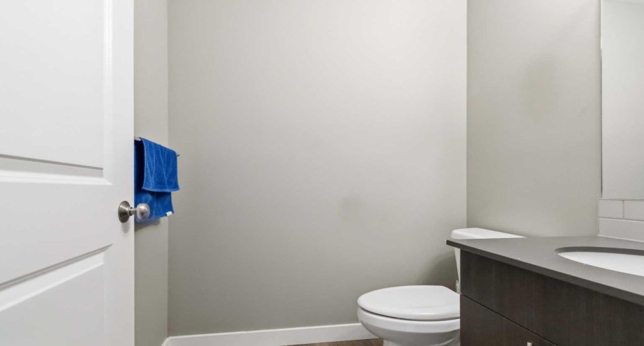 401 Athabasca Avenue, Fort McMurray, Alberta T9J 0A1, 3 Bedrooms Bedrooms, ,3 BathroomsBathrooms,Residential,For Sale,Athabasca,A2304260