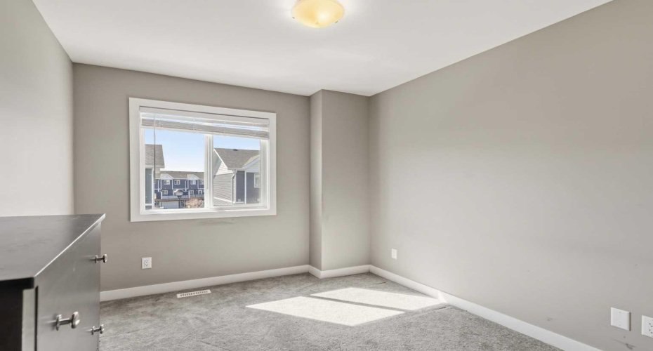 401 Athabasca Avenue, Fort McMurray, Alberta T9J 0A1, 3 Bedrooms Bedrooms, ,3 BathroomsBathrooms,Residential,For Sale,Athabasca,A2304260