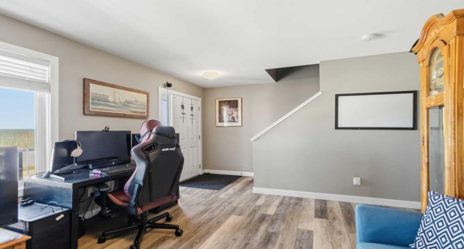 401 Athabasca Avenue, Fort McMurray, Alberta T9J 0A1, 3 Bedrooms Bedrooms, ,3 BathroomsBathrooms,Residential,For Sale,Athabasca,A2304260