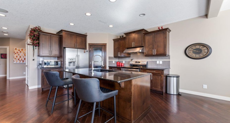 130 Brightonwoods Grove, Calgary, Alberta T2Z0V9, 5 Bedrooms Bedrooms, ,4 BathroomsBathrooms,Residential,For Sale,Brightonwoods,A2304275