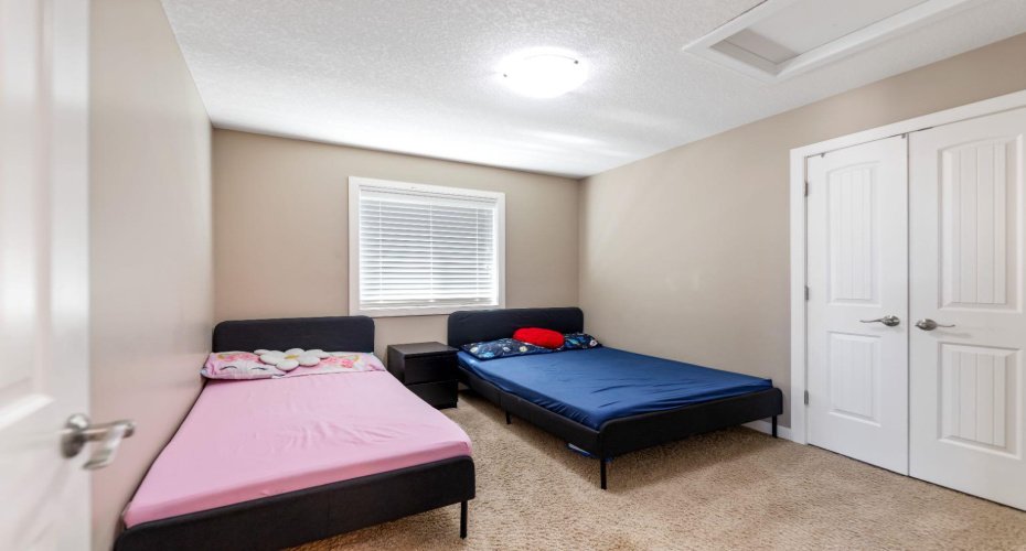 130 Brightonwoods Grove, Calgary, Alberta T2Z0V9, 5 Bedrooms Bedrooms, ,4 BathroomsBathrooms,Residential,For Sale,Brightonwoods,A2304275