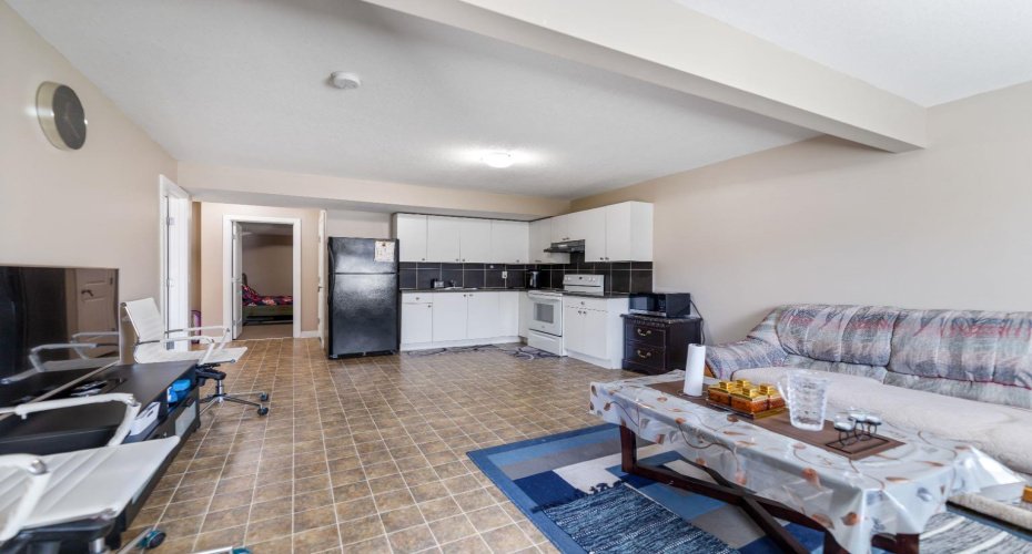 130 Brightonwoods Grove, Calgary, Alberta T2Z0V9, 5 Bedrooms Bedrooms, ,4 BathroomsBathrooms,Residential,For Sale,Brightonwoods,A2304275