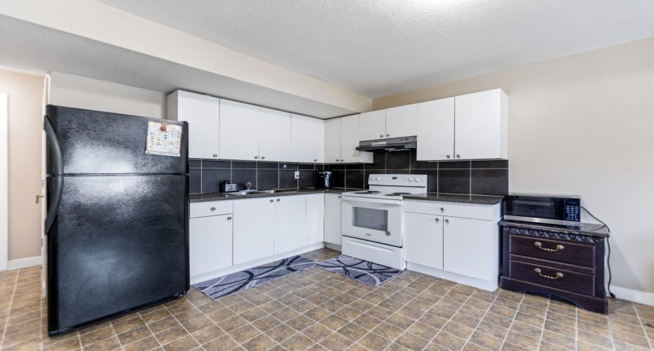 130 Brightonwoods Grove, Calgary, Alberta T2Z0V9, 5 Bedrooms Bedrooms, ,4 BathroomsBathrooms,Residential,For Sale,Brightonwoods,A2304275