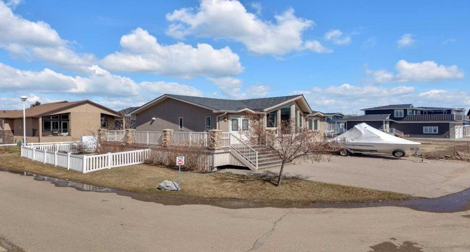 Welcome to 7097 at Gleniffer Lake Resort!