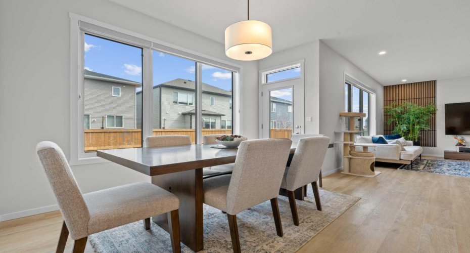 12 Southwinds Common, Airdrie, Alberta T4B 5T9, 4 Bedrooms Bedrooms, ,4 BathroomsBathrooms,Residential,For Sale,Southwinds,A2304331