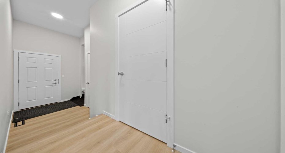 12 Southwinds Common, Airdrie, Alberta T4B 5T9, 4 Bedrooms Bedrooms, ,4 BathroomsBathrooms,Residential,For Sale,Southwinds,A2304331