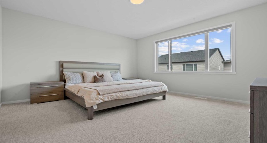 12 Southwinds Common, Airdrie, Alberta T4B 5T9, 4 Bedrooms Bedrooms, ,4 BathroomsBathrooms,Residential,For Sale,Southwinds,A2304331