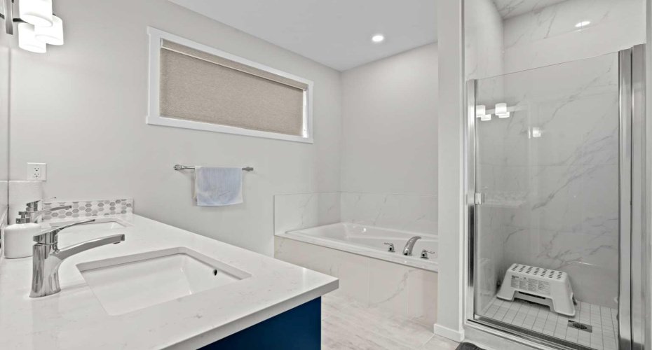 12 Southwinds Common, Airdrie, Alberta T4B 5T9, 4 Bedrooms Bedrooms, ,4 BathroomsBathrooms,Residential,For Sale,Southwinds,A2304331