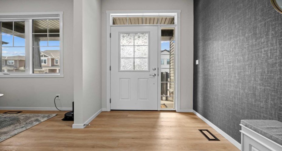 12 Southwinds Common, Airdrie, Alberta T4B 5T9, 4 Bedrooms Bedrooms, ,4 BathroomsBathrooms,Residential,For Sale,Southwinds,A2304331