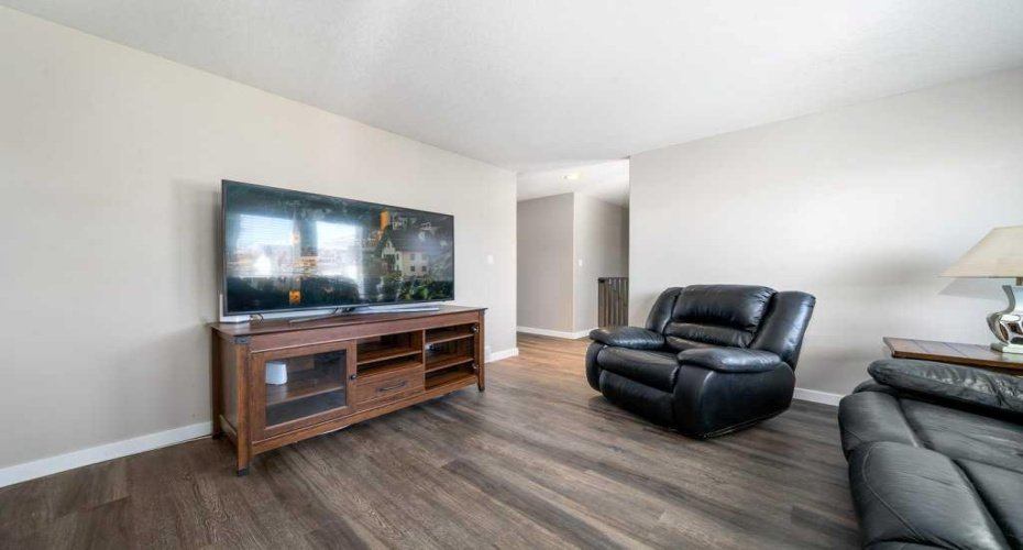 46 Sage Close, Medicine Hat, Alberta T1B 4H7, 5 Bedrooms Bedrooms, ,3 BathroomsBathrooms,Residential,For Sale,Sage,A2304345