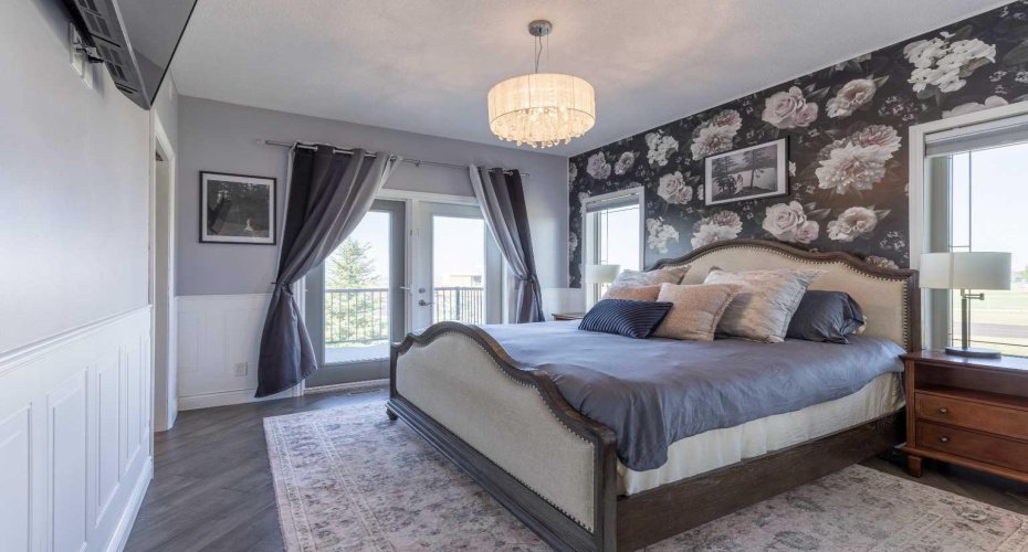 406 Meadow Lark Drive, Rural Lethbridge County, Alberta T1J 4R9, 5 Bedrooms Bedrooms, ,4 BathroomsBathrooms,Residential,For Sale,Meadow Lark,A2304348