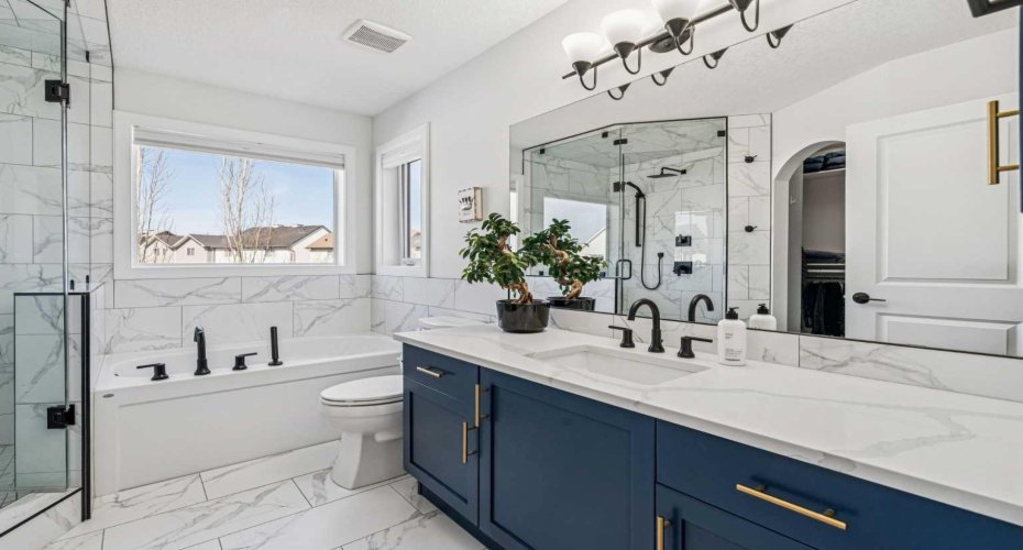 Updated 4 Pc Ensuite