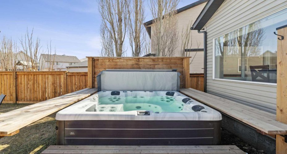 54 Elgin Meadows Green, Calgary, Alberta T2Z 0L9, 3 Bedrooms Bedrooms, ,3 BathroomsBathrooms,Residential,For Sale,Elgin Meadows,A2304353