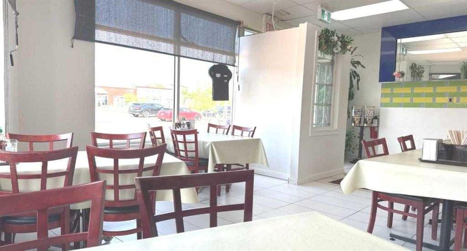 320 West Creek Drive, Chestermere, Alberta T1X 0P7, ,Commercial,For Lease,West Creek,A2298833