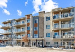 370 Harvest Hills Common, Calgary, Alberta T3K 2M8, 2 Bedrooms Bedrooms, ,1 BathroomBathrooms,Residential,For Sale,Harvest Hills,A2304994