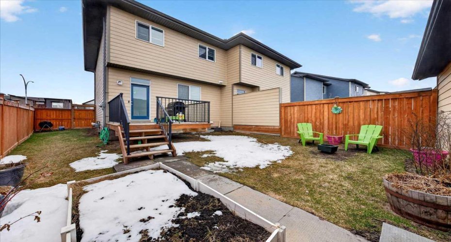 1325 Walden Drive, Calgary, Alberta T2X 2H6, 3 Bedrooms Bedrooms, ,3 BathroomsBathrooms,Residential,For Sale,Walden,A2305024