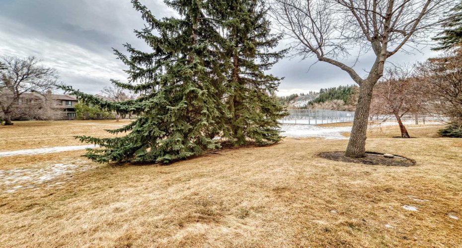 322 Point Mckay Gardens, Calgary, Alberta T3B 5B7, 3 Bedrooms Bedrooms, ,3 BathroomsBathrooms,Residential,For Sale,Point Mckay,A2305068