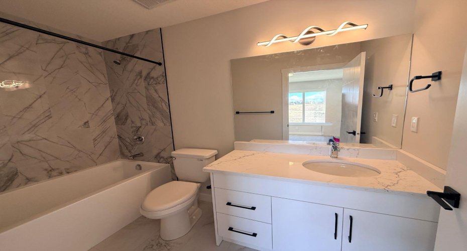 1927 McCaskill Drive, Crossfield, Alberta T0M0C1, 3 Bedrooms Bedrooms, ,3 BathroomsBathrooms,Residential,For Sale,McCaskill,A2305127