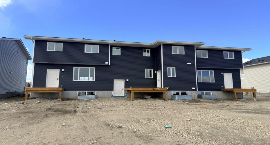 1927 McCaskill Drive, Crossfield, Alberta T0M0C1, 3 Bedrooms Bedrooms, ,3 BathroomsBathrooms,Residential,For Sale,McCaskill,A2305127