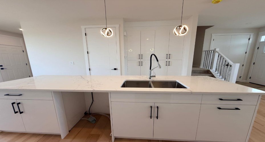 1927 McCaskill Drive, Crossfield, Alberta T0M0C1, 3 Bedrooms Bedrooms, ,3 BathroomsBathrooms,Residential,For Sale,McCaskill,A2305127