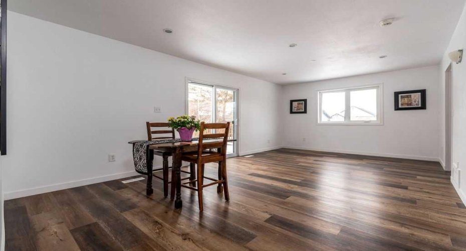 4504 49 Street, Lloydminster, Saskatchewan S9V 0L5, 4 Bedrooms Bedrooms, ,2 BathroomsBathrooms,Residential,For Sale,49,A2305128