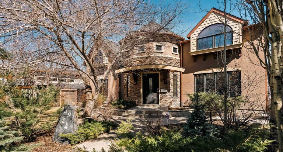 3924 15A Street, Calgary, Alberta T2T 4C7, 5 Bedrooms Bedrooms, ,5 BathroomsBathrooms,Residential,For Sale,15A,A2304036