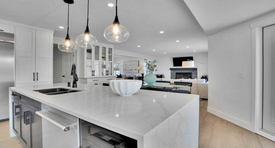 1408 Christie Knoll Green, Calgary, Alberta T3H 2R7, 5 Bedrooms Bedrooms, ,4 BathroomsBathrooms,Residential,For Sale,Christie Knoll,A2304041