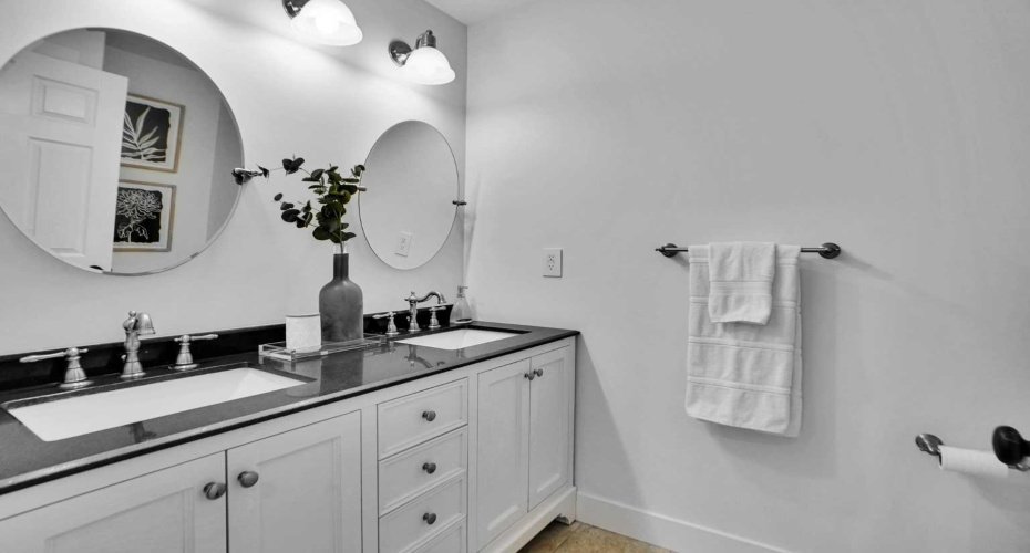 1408 Christie Knoll Green, Calgary, Alberta T3H 2R7, 5 Bedrooms Bedrooms, ,4 BathroomsBathrooms,Residential,For Sale,Christie Knoll,A2304041