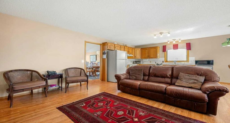 104 Arbour Lake Way, Calgary, Alberta T3G 3S8, 4 Bedrooms Bedrooms, ,3 BathroomsBathrooms,Residential,For Sale,Arbour Lake,A2304051