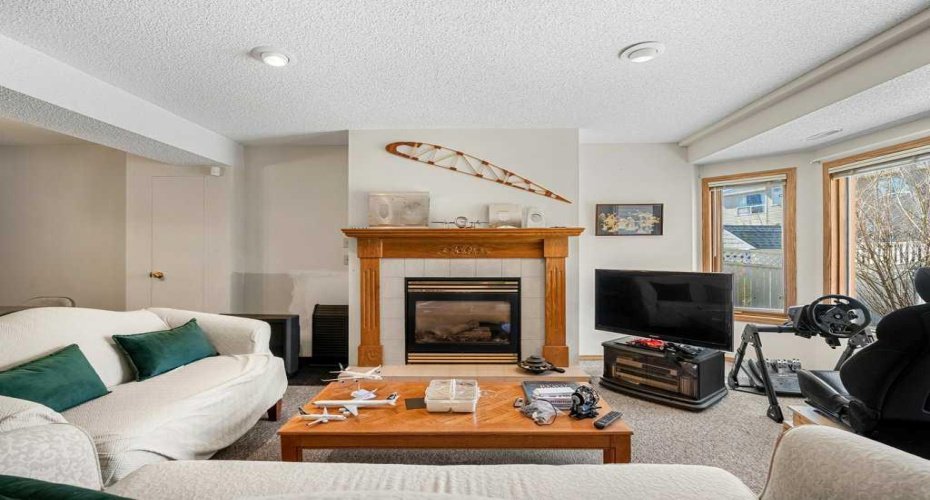 104 Arbour Lake Way, Calgary, Alberta T3G 3S8, 4 Bedrooms Bedrooms, ,3 BathroomsBathrooms,Residential,For Sale,Arbour Lake,A2304051