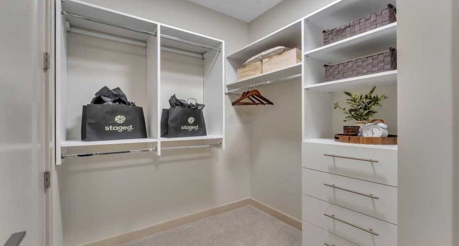 973 South Shore Terrace, Chestermere, Alberta T1X2S2, 7 Bedrooms Bedrooms, ,6 BathroomsBathrooms,Residential,For Sale,South Shore,A2304064