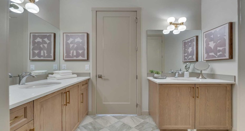 973 South Shore Terrace, Chestermere, Alberta T1X2S2, 7 Bedrooms Bedrooms, ,6 BathroomsBathrooms,Residential,For Sale,South Shore,A2304064