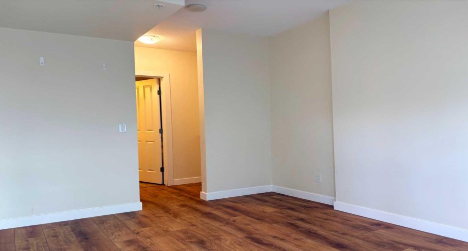 3820 Brentwood Road, Calgary, Alberta T2L 2L5, 2 Bedrooms Bedrooms, ,2 BathroomsBathrooms,Residential,For Sale,Brentwood,A2304082