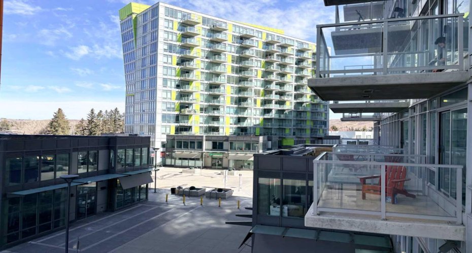 3820 Brentwood Road, Calgary, Alberta T2L 2L5, 2 Bedrooms Bedrooms, ,2 BathroomsBathrooms,Residential,For Sale,Brentwood,A2304082