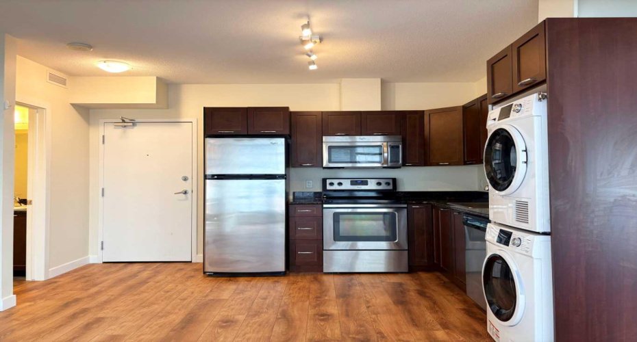 3820 Brentwood Road, Calgary, Alberta T2L 2L5, 2 Bedrooms Bedrooms, ,2 BathroomsBathrooms,Residential,For Sale,Brentwood,A2304082