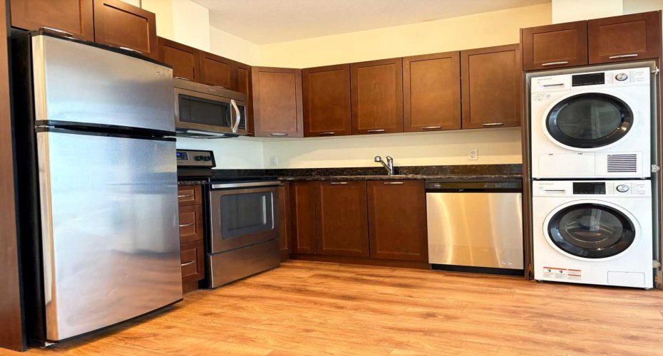 3820 Brentwood Road, Calgary, Alberta T2L 2L5, 2 Bedrooms Bedrooms, ,2 BathroomsBathrooms,Residential,For Sale,Brentwood,A2304082