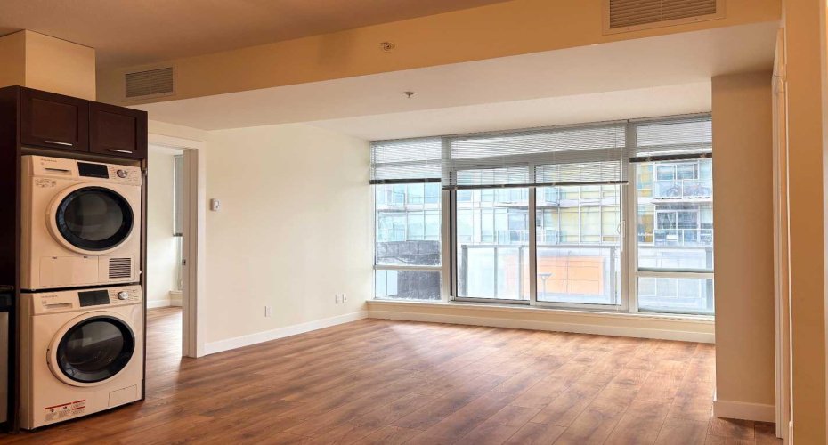 3820 Brentwood Road, Calgary, Alberta T2L 2L5, 2 Bedrooms Bedrooms, ,2 BathroomsBathrooms,Residential,For Sale,Brentwood,A2304082