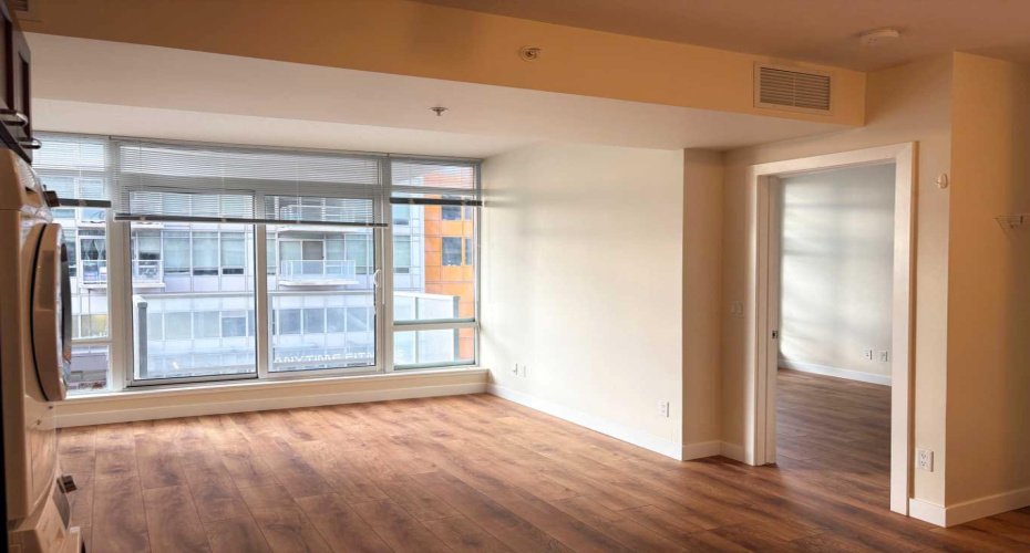 3820 Brentwood Road, Calgary, Alberta T2L 2L5, 2 Bedrooms Bedrooms, ,2 BathroomsBathrooms,Residential,For Sale,Brentwood,A2304082