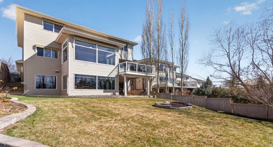 3737 Springbank Drive, Calgary, Alberta T3H 4J7, 4 Bedrooms Bedrooms, ,4 BathroomsBathrooms,Residential,For Sale,Springbank,A2304093