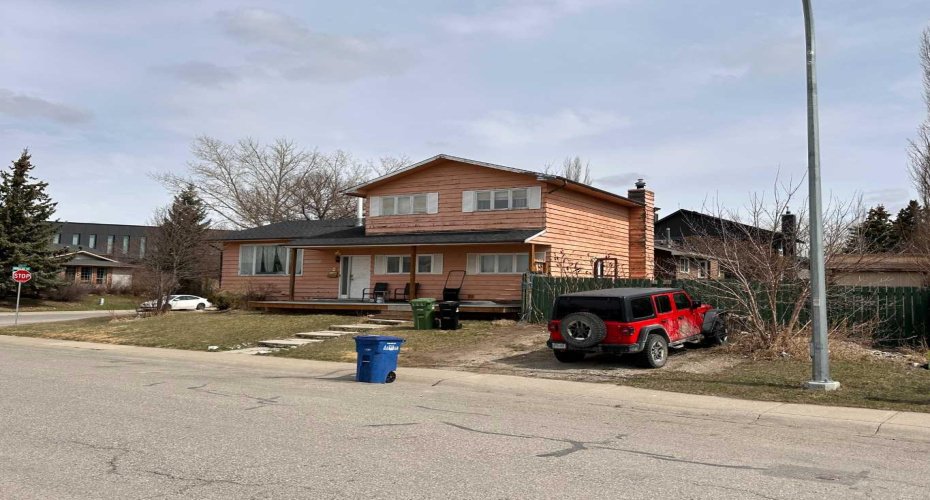 21 Ridgegate Way, Airdrie, Alberta T4B 1A7, 4 Bedrooms Bedrooms, ,2 BathroomsBathrooms,Residential,For Sale,Ridgegate,A2304113