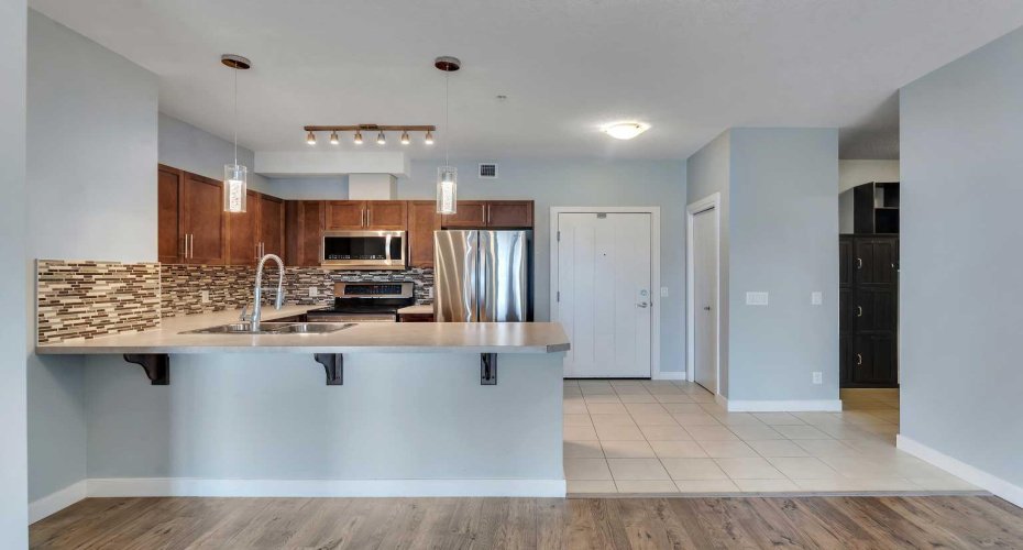 604 East Lake Boulevard, Airdrie, Alberta T4A 0G6, 2 Bedrooms Bedrooms, ,2 BathroomsBathrooms,Residential,For Sale,East Lake,A2304127